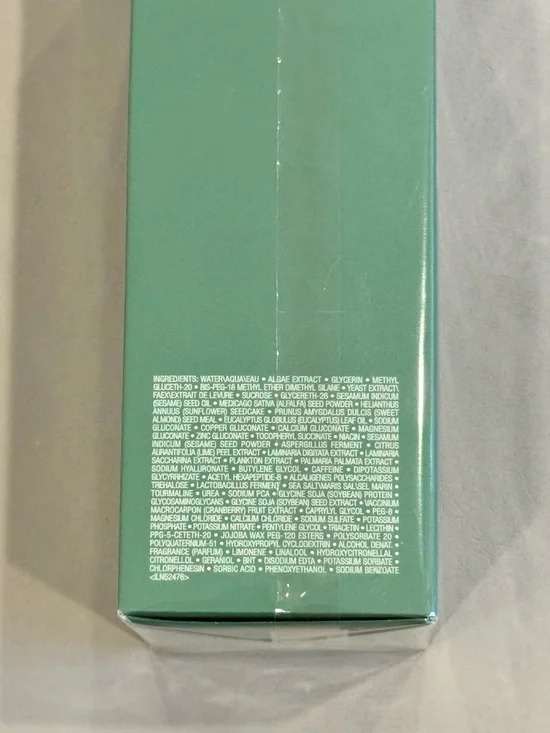 La Mer The Treatment Lotion - Picture 2 of 5